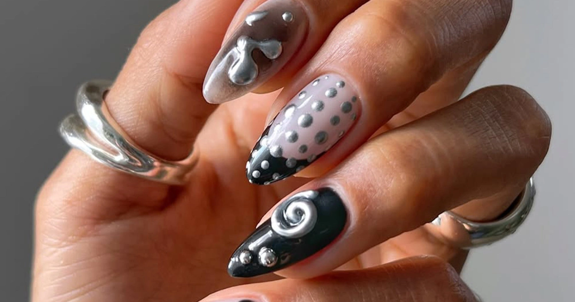 53 Chic 2025 Trending Elegant Geometric Nails That Wow