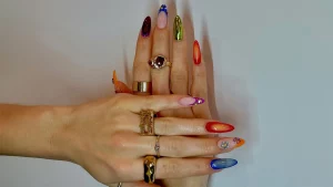 38 Elegant 4-Layer Crystal Embedded Acrylic Nails