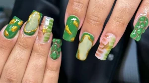 27 Modern Abstract Model Kuku Nail Trend