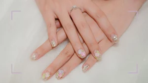32 Stunning Chrome Foil Nail Art For Weddings