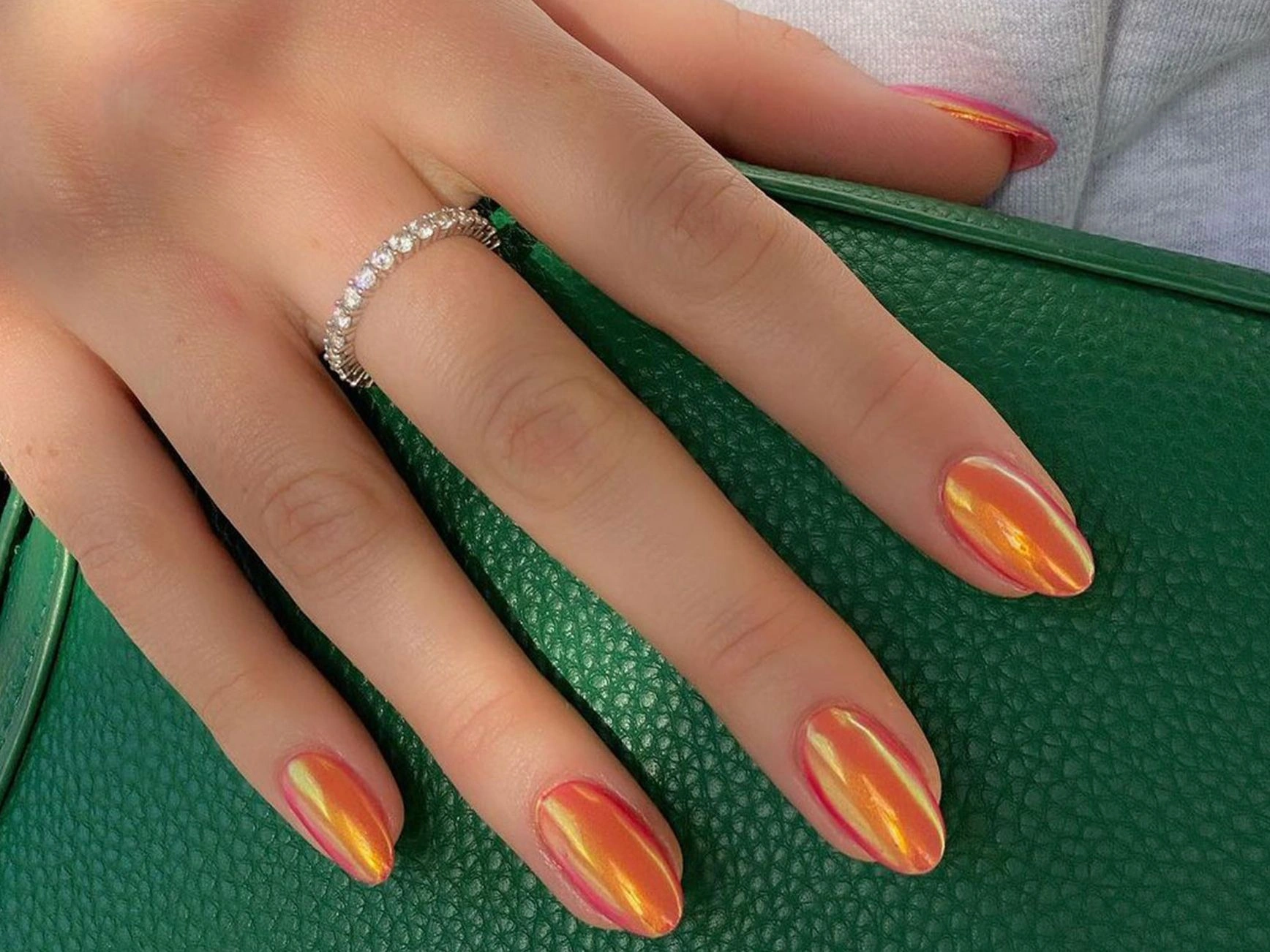 36 Warm Pumpkin Spice Nail Art 2025 Inspires Cozy Chic