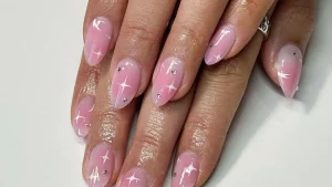 47 Soft Blush Curtain Nail Design Delight