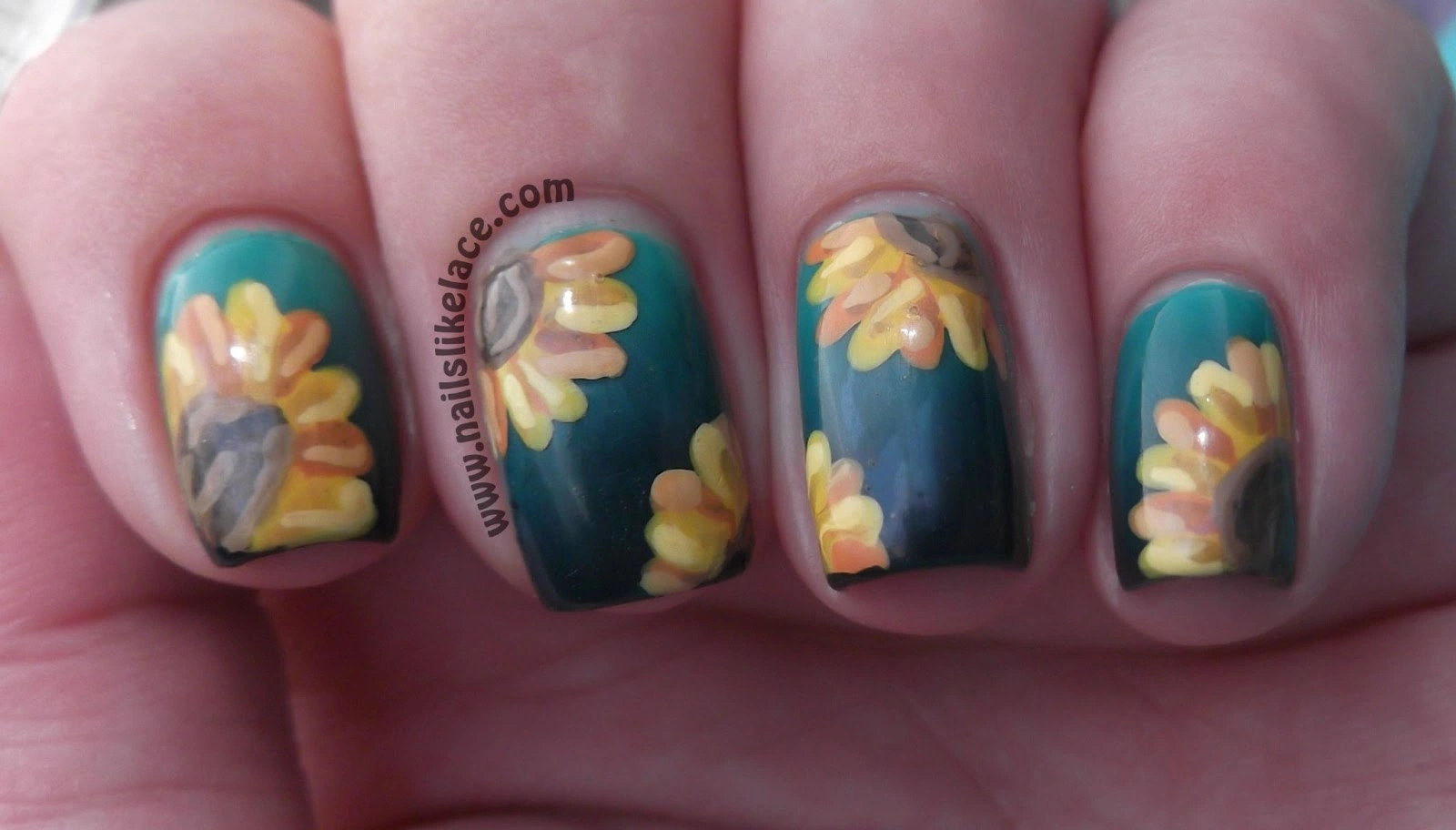 27 Bright Sunflower Nail Sleeve Illustration Glow Today