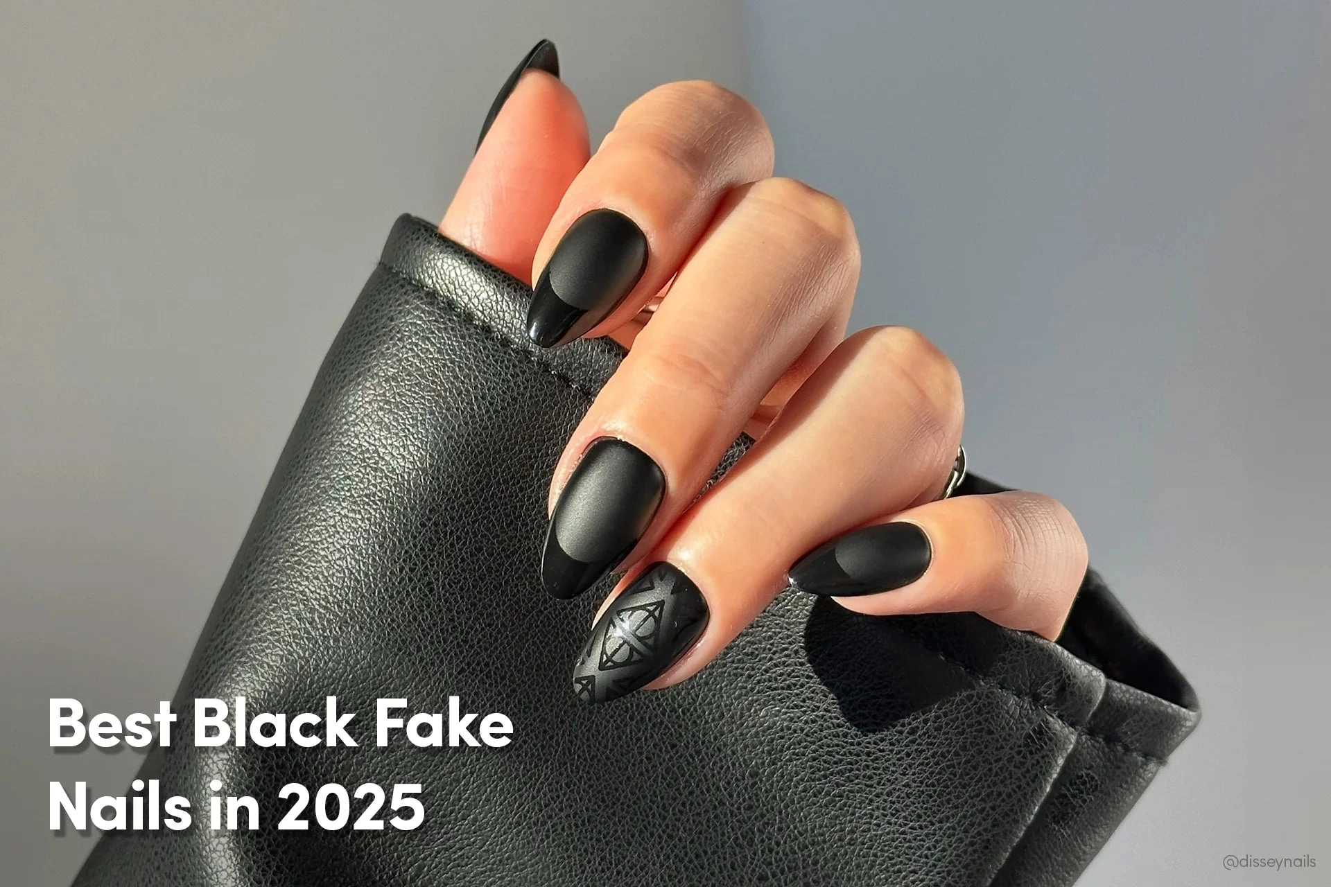 34 Trendy 2025 Black 3D Nail Designs: Bold Depths