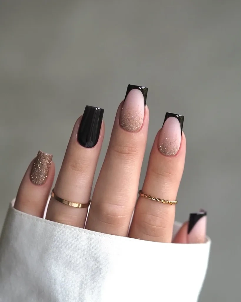 31 Sleek 2025 Black Abstract Nail Art New Trend Alert