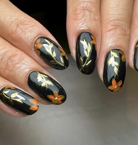 43 2025 Black Minimalist Nail Art Guide