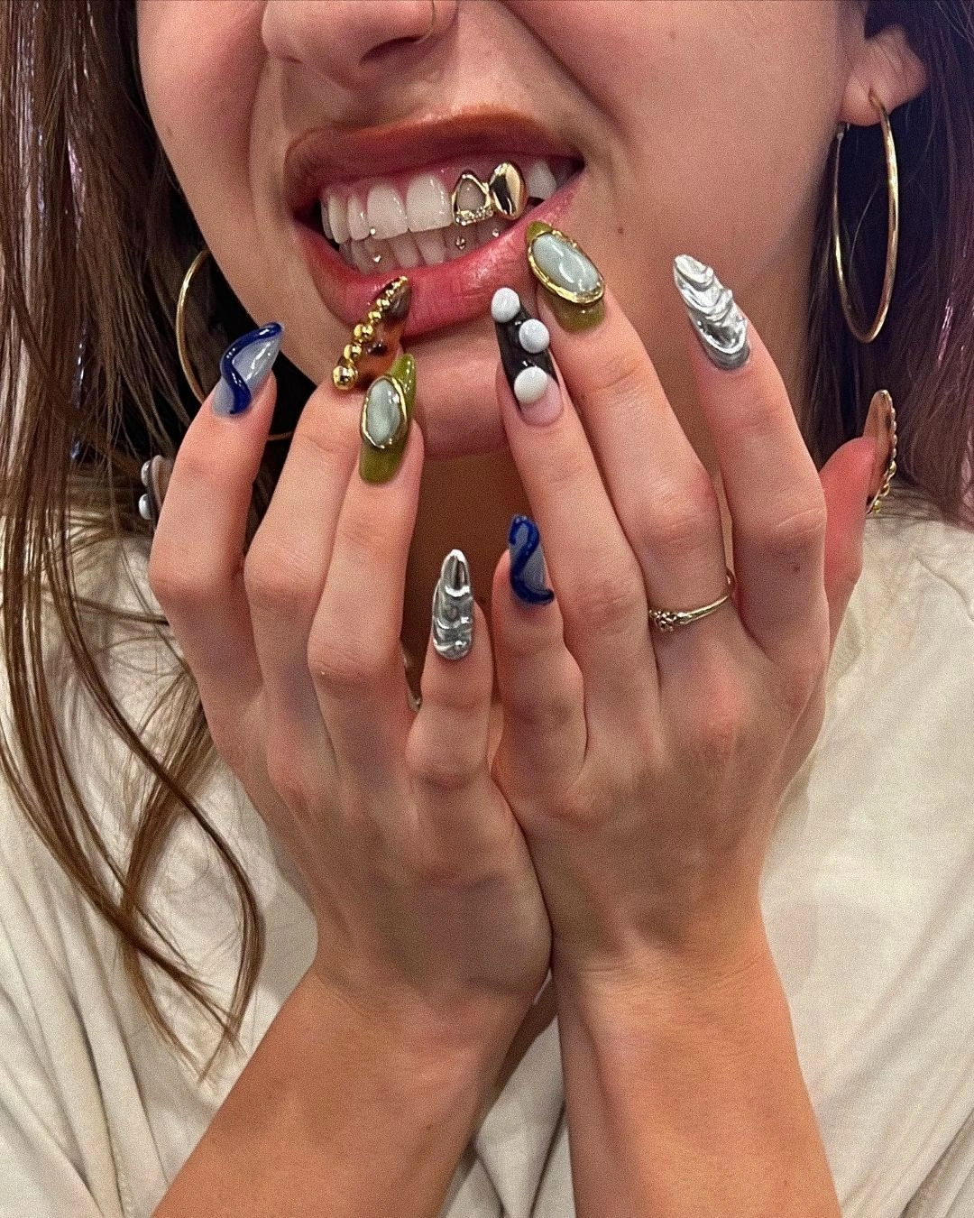2025 Bright Nail Art Trend