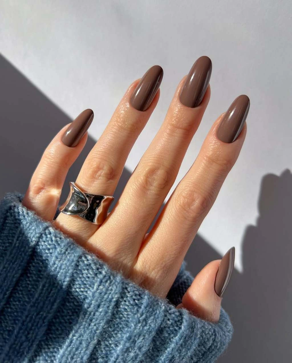 32 Chic 2025 Brown Gradient Nail Art And Beyond