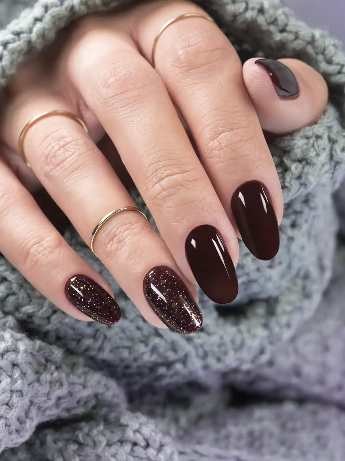 32 Elegant 2025 Chocolate Glitter Nail Decor Spark Glow