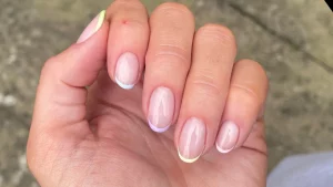 33 2025 Crystal Short Nail Look Winning Edge