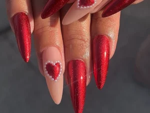 37 2025 Edgy Stiletto Nail Art Gallery