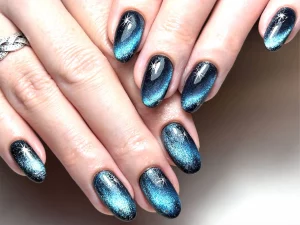 44 2025 Matte Nail Futuristic Design Ideas