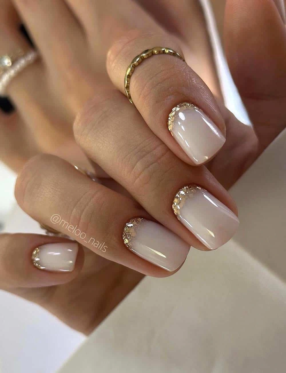 38 Minimalist 2025 Nail Designs For Short Nails: Pure