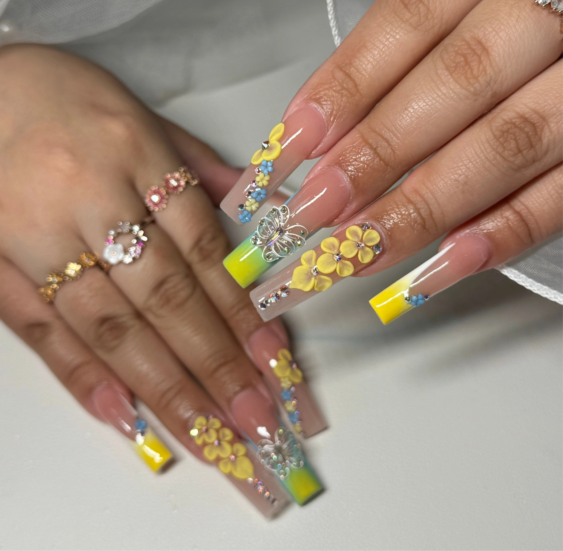 2025 New Acrylic Nail Designs