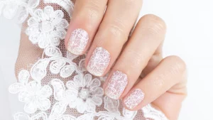 13 Timeless Boho Layered Rose Nails Collection