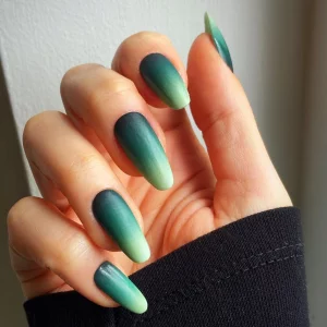 16 Fresh Looks With Bold Green Ombre Nail Art