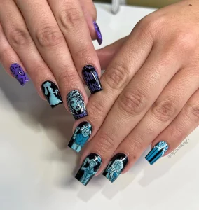 22 Coffin Black Nails Design Inspiration