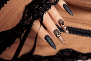 Deathless Gothic Nails: Enduring Dark Elegance