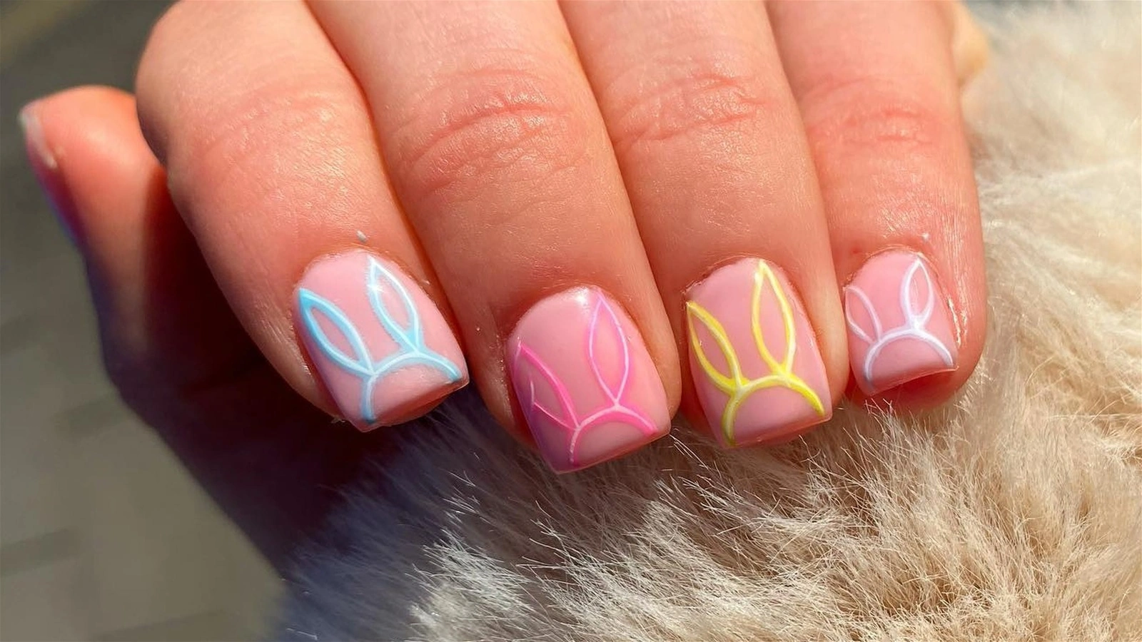 30 Trendy Easter Chick Motif Nail Art Trends Delight