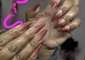 24 Luminous Elegance Elegant Ombre Brown Nails Spark