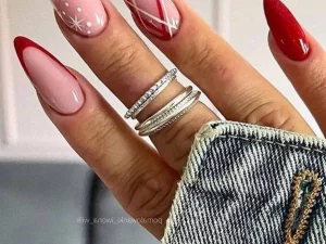 28 Snazzy Tips For Grinch Themed Holiday Nail Designs