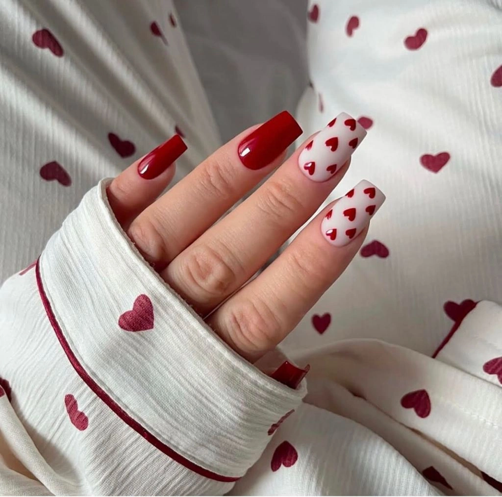 25 Elegant Heart Shaped Nail Art 2025 Sweet & Chic