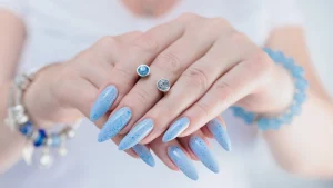22 Ultimate January 2025 Icy Blue Nails Trend Guide