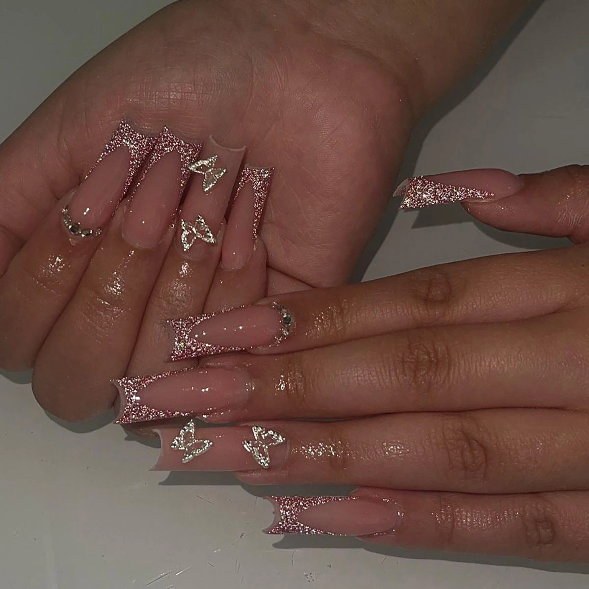 26 Vibrant Medium Nail Ideas Just For You Today