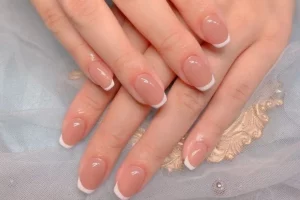 17 Nail Art Polos Elegan Trend: Fresh Ideas