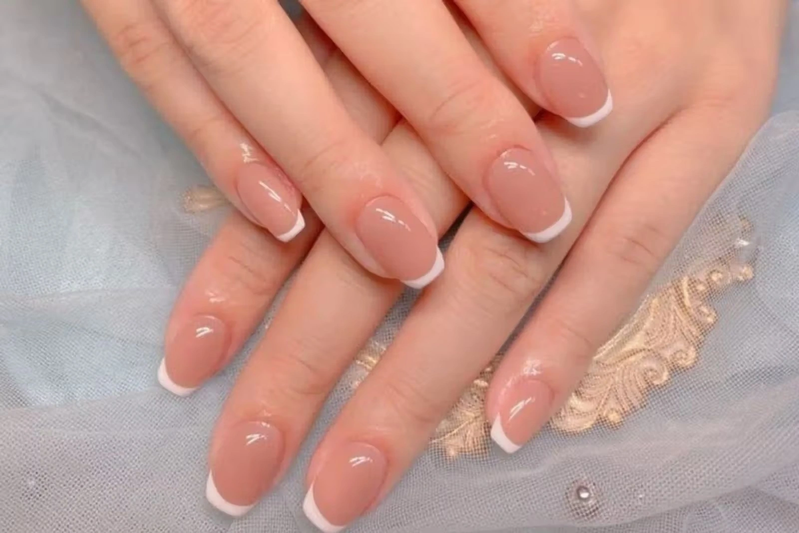 17 Modern Nail Art Polos Elegan Trendy Twist Fun