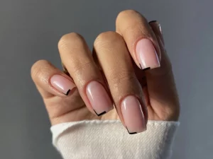 Top Nail Art Simpel Ideas For Quick Chic Looks