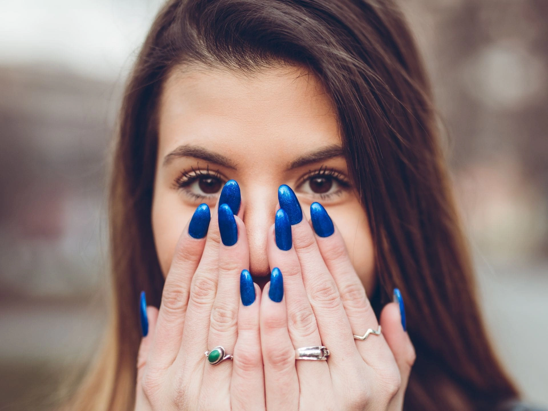 17 Elegant Preppy Navy And White Nails – Refined Chic