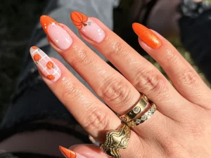 23 Pumpkin Spice Ombré Nails Autumn Delight