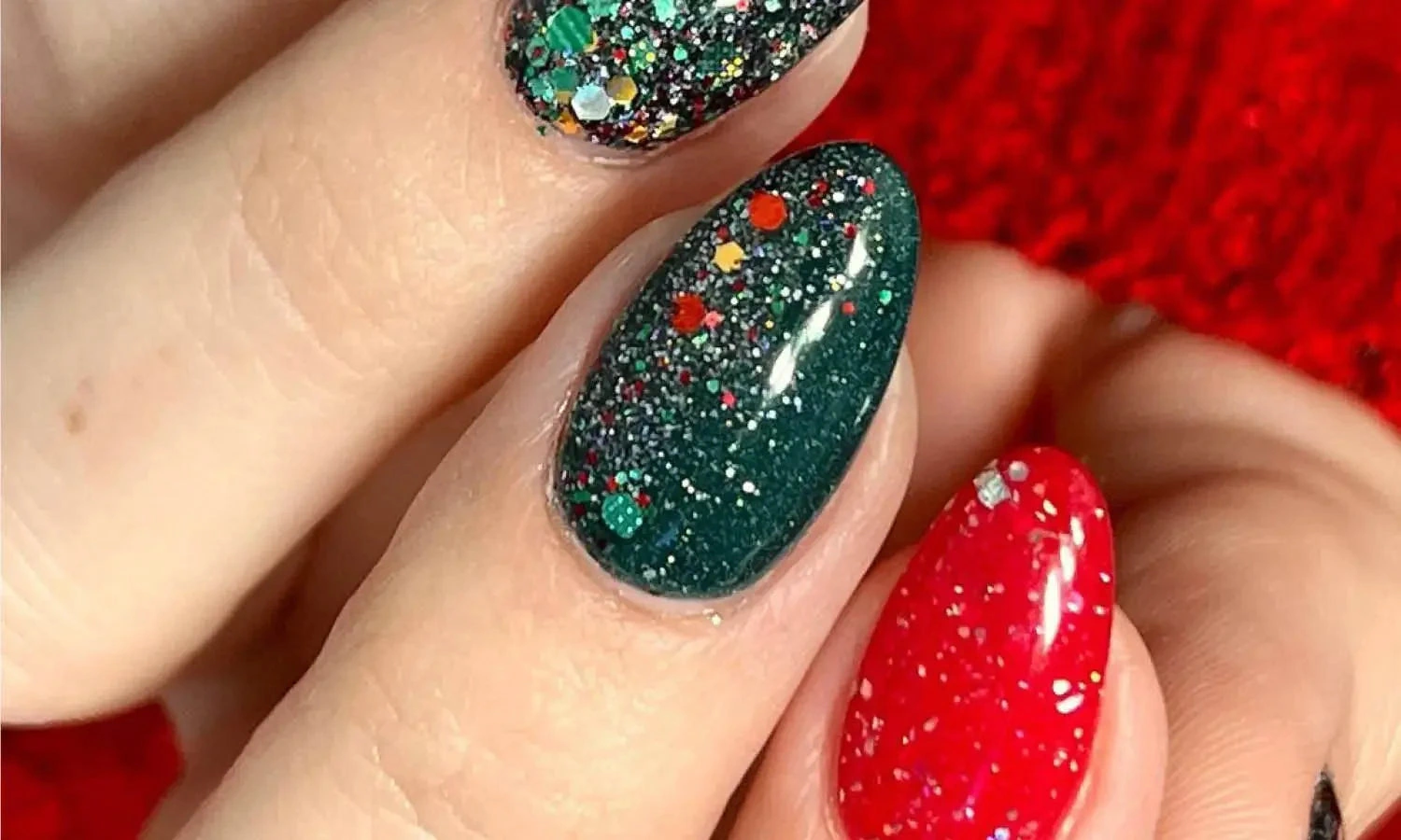 33 Bold Red Nail 2025 Trend Geometric Shape Unleashed