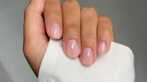 20 Effortless Refined Natural Nail Looks For 2025