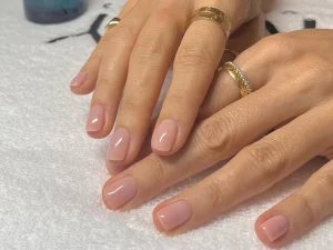 28 Chic Short Nail Design Nude Neutral For All