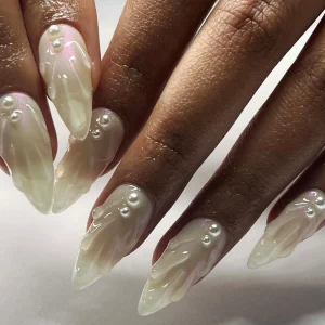 23 Short Stiletto Nail Designs Guide