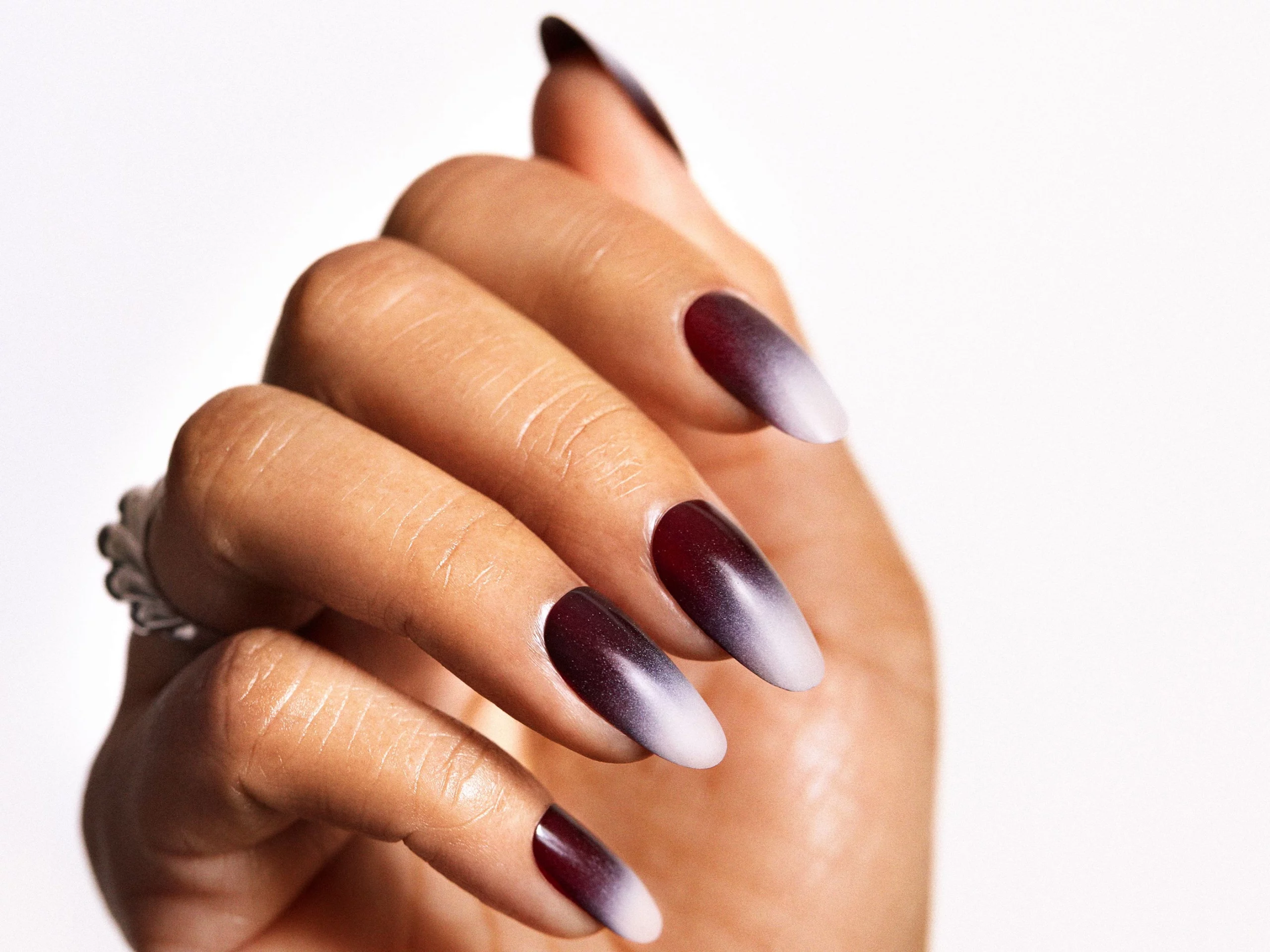 47 Chic Simple Nail Frame Designs For Spring Glam