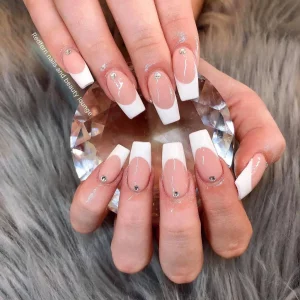 31 Modern Touches SNS Nail Designs
