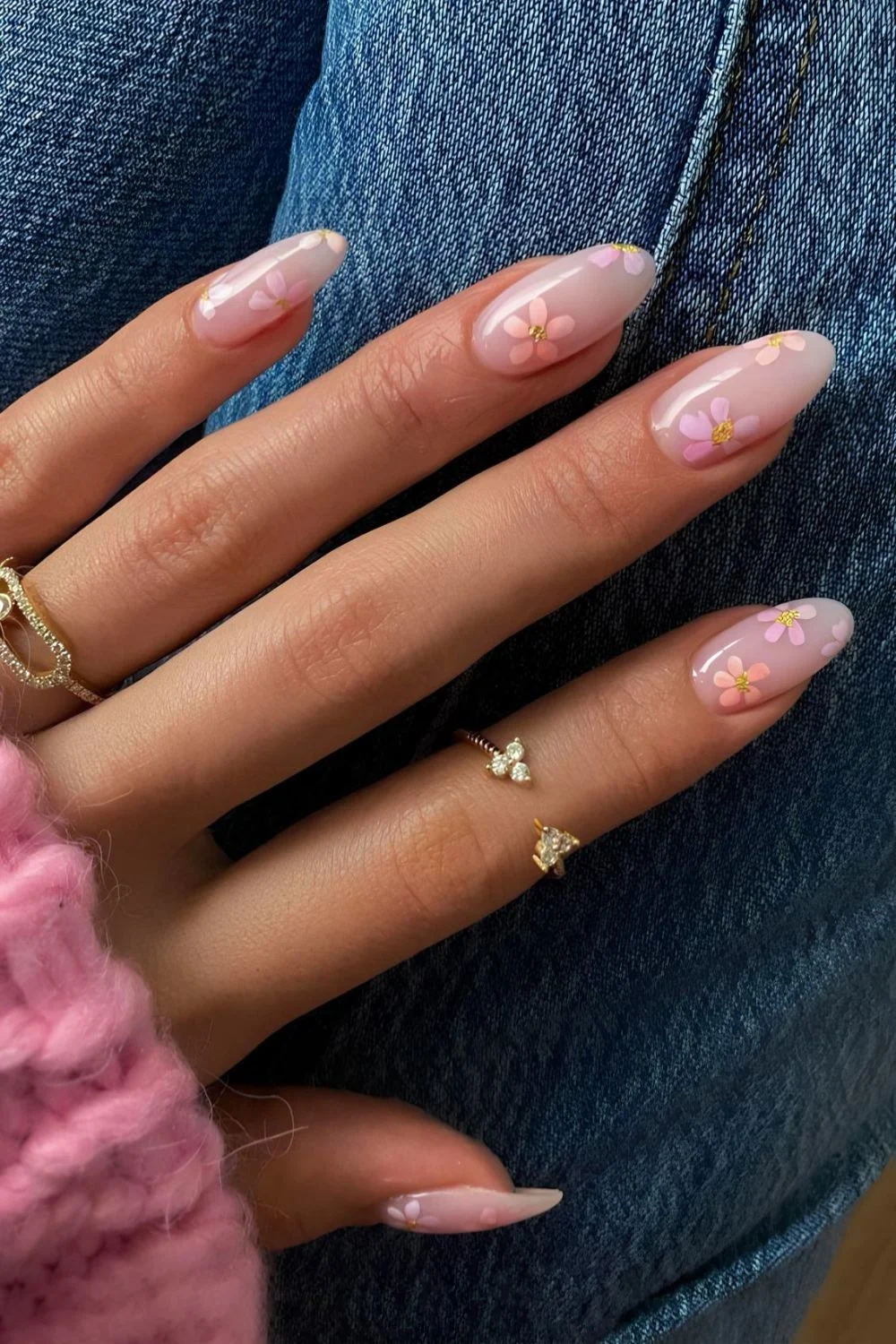 25 Delightful Soft Pastel Flower Nails Bloom In Summer