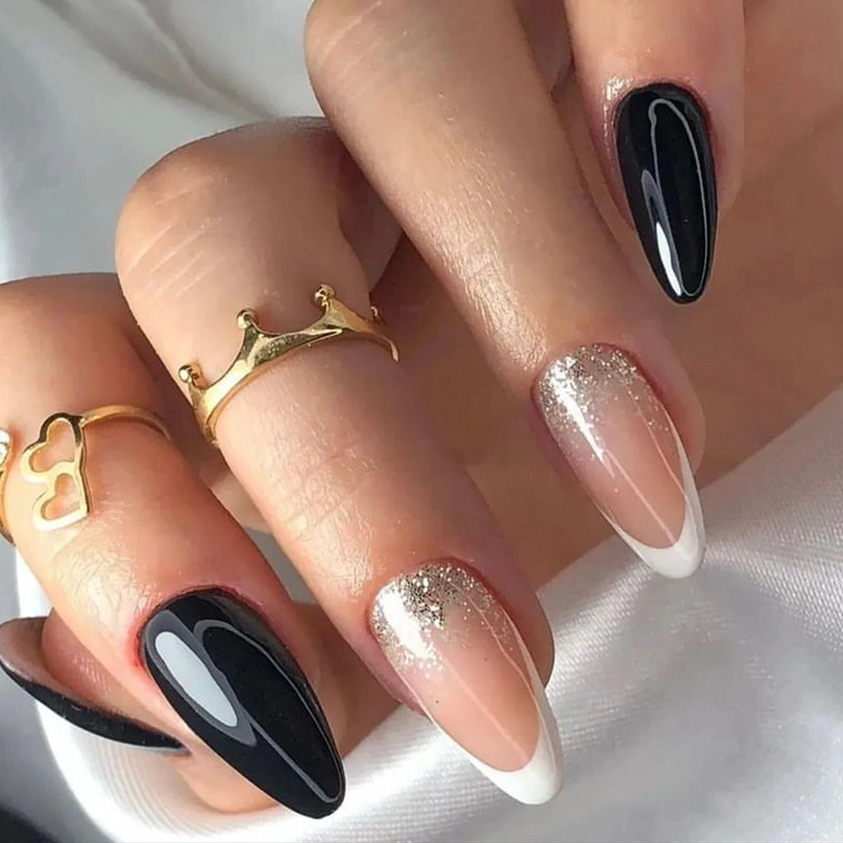 10 Classic Sophisticated Ombre Nails With Gold Shimmer