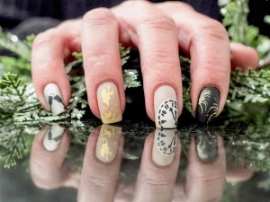 Glowing Square Nails 2025 Holographic Accents