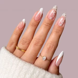 34 Vibrant Summer Almond Nail Designs For Chic