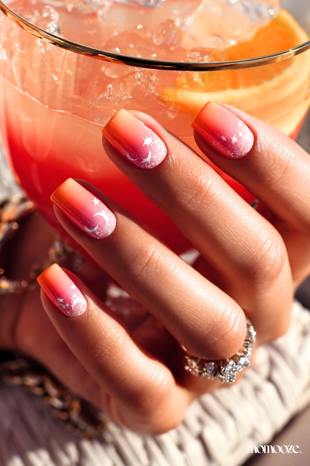 24 Radiant Sunset Beach Vibe Nail Art For Blissful Days