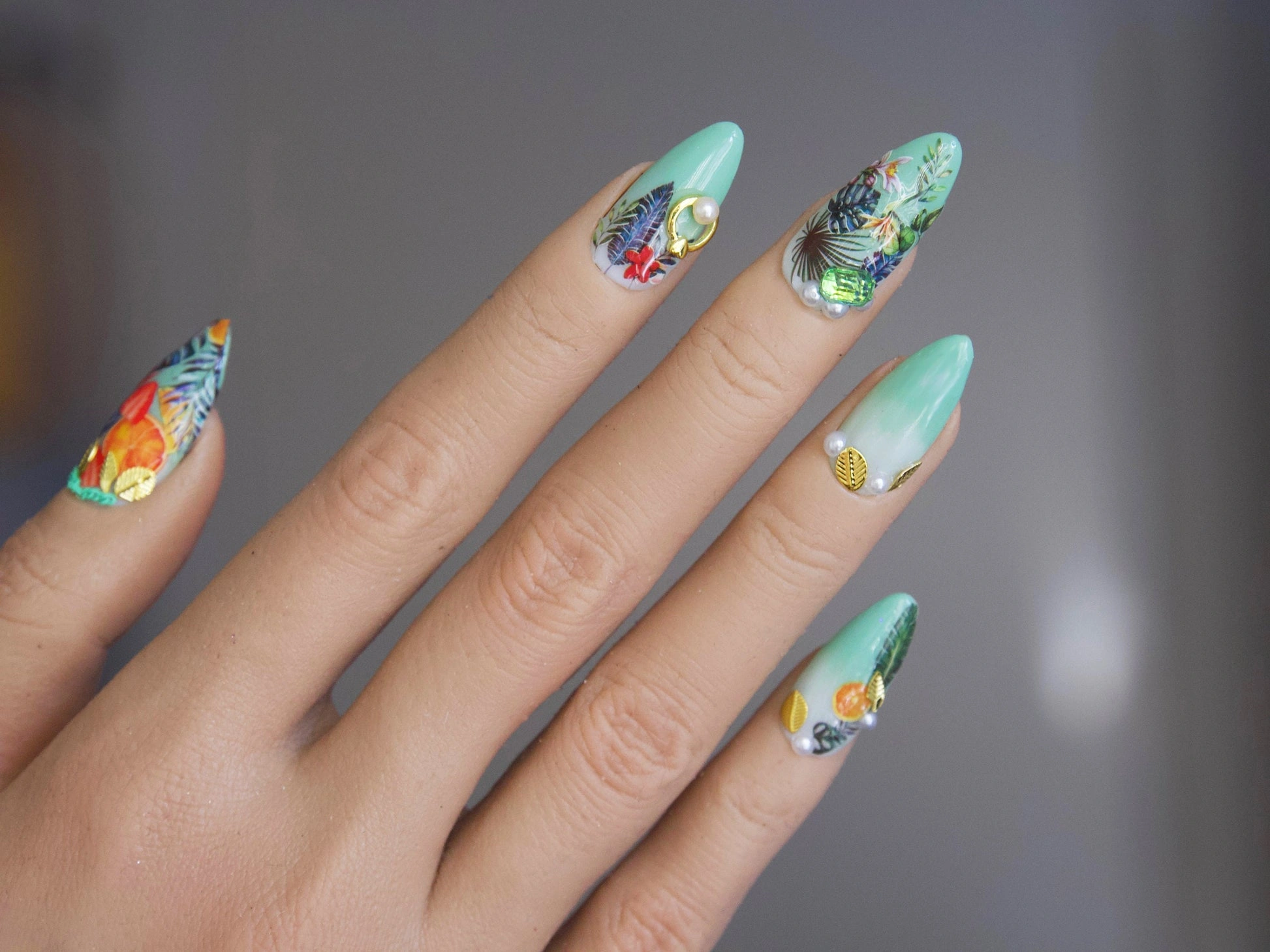 35 Sunny Trend Tropical Nail Designs And Shine Bright