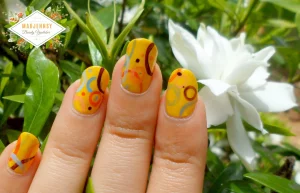 21 Gel Nail Art Abstract Designs For Creative Flair