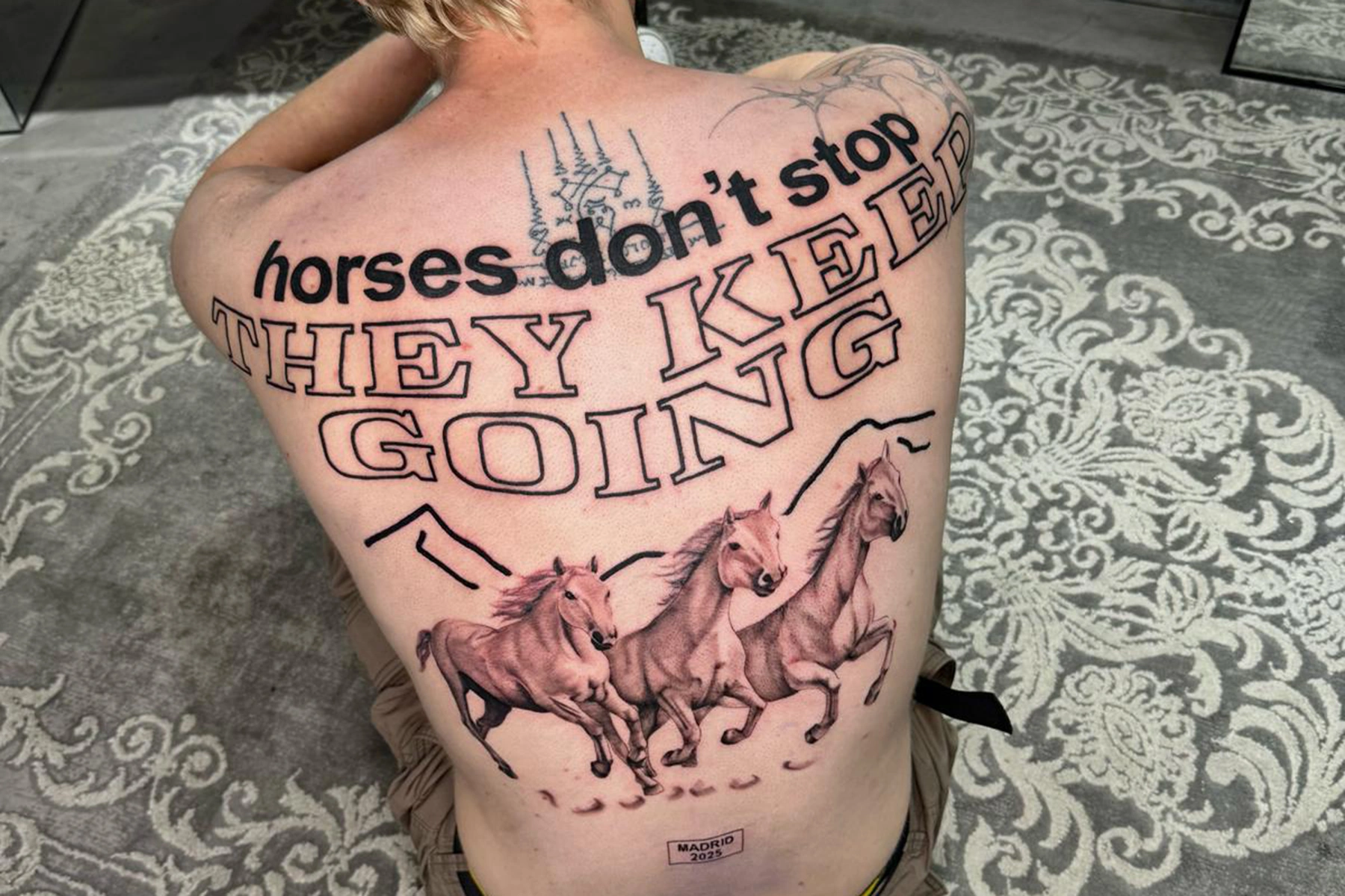 19 Soulful All Of The Stars Have A Reason Tattoo Unite