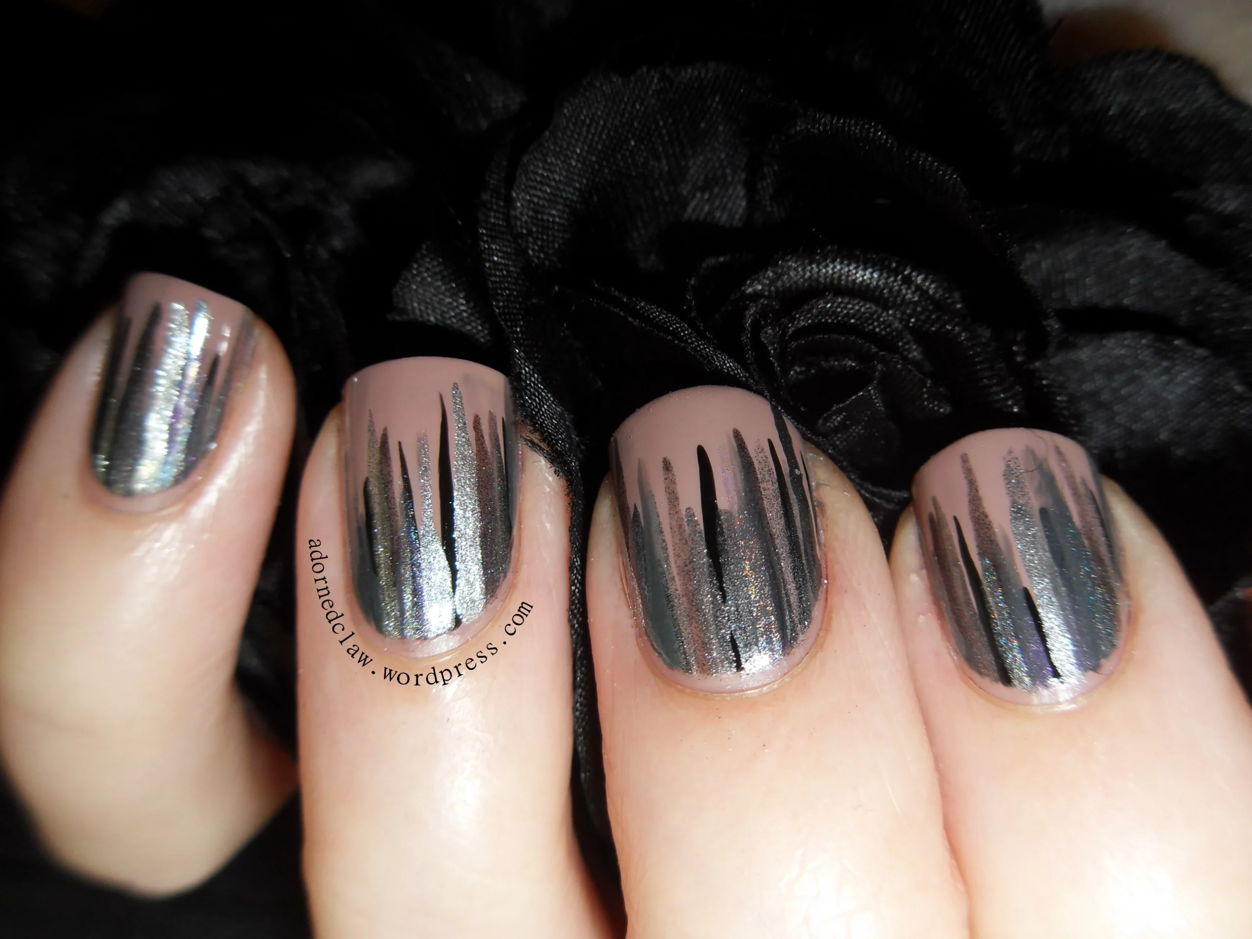 22 Stunning Black Silver Mirrored Nail Design Sparks