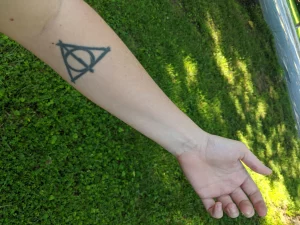 29 Awesome Deathly Hallows Harry Potter Tattoo Informed