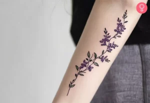31 Elegant Touch: Delicate Vine Tattoos For Females